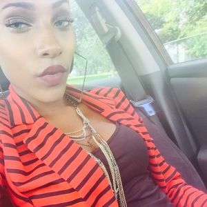 Meet your Posher, Nicholette